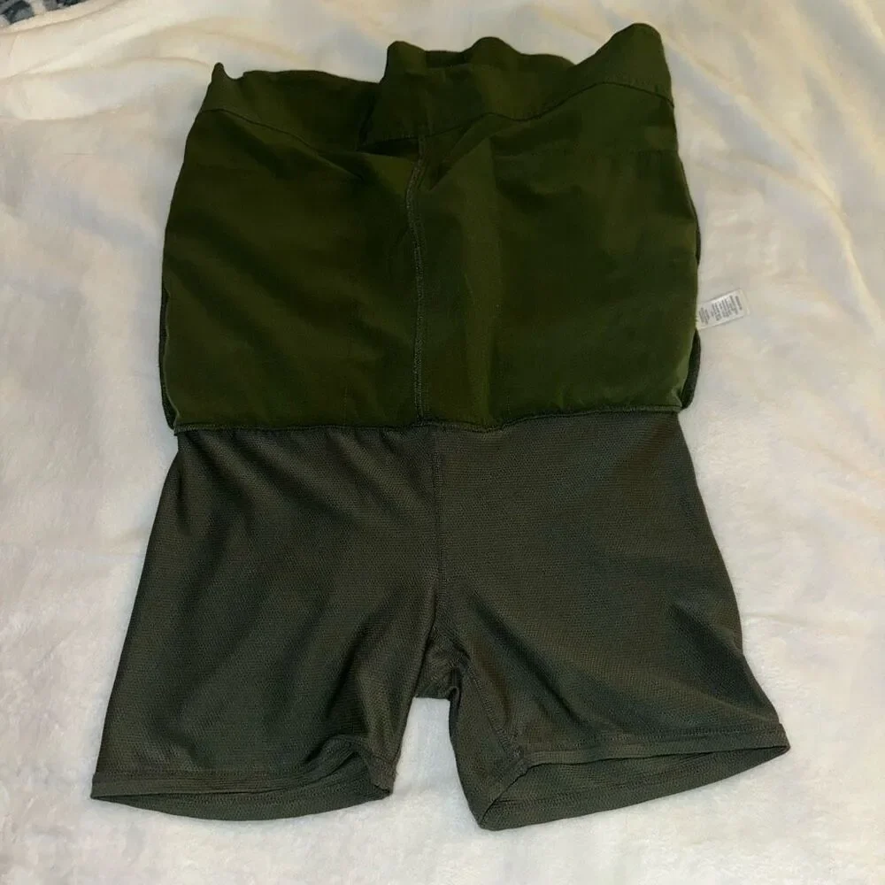 Athleta Womens Dark Olive Green Athletic Skort Size 2 EUC